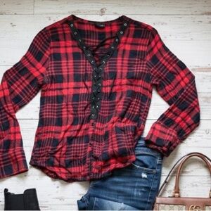 Buffalo plaid lace up long sleeve flannel M